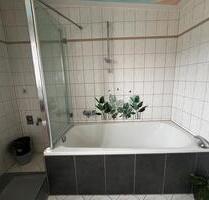 2 Raum Wohnung DG - 475,00 EUR Kaltmiete, ca.  60,00 m² in Gera (PLZ: 07545)