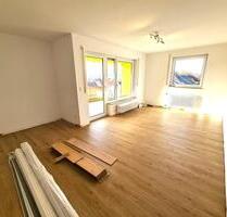 RenovierteSanierte 4 Zi.-Wohnung mit Weitblick in Ellwangen - Ellwangen (Jagst)