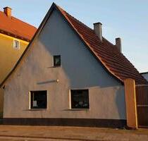 Gr. Grundstück mit teilrenov. Haus, gr. Bauplatz + Garten 788m² - Dudenhofen