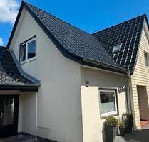 Freistehendes zentrales Einfamilienhaus mit Garten in Schleswig