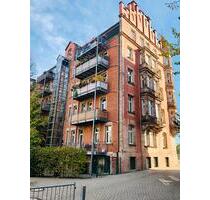Provisionsfrei: Sanierte Altbauwohnung mit Balkon und Aufzug - Nürnberg Sankt Leonhard
