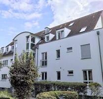 Provisionsfrei! In HG: Ruhige 3,5 Z-ETW, Balkon, TG, EBK, 2 Bäder - Bad Homburg vor der Höhe Gonzenheim