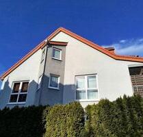 2-Zimmer-Wohnung mit Garage & großem - Schönefeld