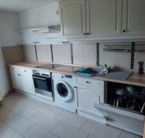 2-Raum Wohnung mit Küche, Bad und großem Balkon - Magdeburg Nordwest