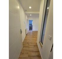 Helle, großzügig geschnittene 2-Zimmer-Wohnung - Solingen Burg