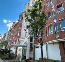 Wunderschöne 3 Zi.-Wohnung in Findorff Weidedammviertel, mit Sonnenbalkon und Fahrstuhl - Bremen