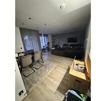 Mietwohnung Nachmieter - 1.500,00 EUR Kaltmiete, ca.  92,00 m² in Adendorf (PLZ: 21365)