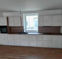 Erstbezug: Erdgeschosswohnung - 800,00 EUR Kaltmiete, in Oberpöring (PLZ: 94562)