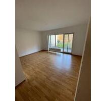 2-Raum Wohnung mit Terrasse - 380,00 EUR Kaltmiete, in Heidenau (PLZ: 01809)