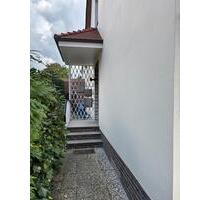 Helle 2-Zimmer-Wohnung mit Balkon - Achim