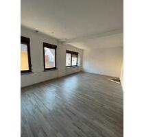 Schöne 3-Zimmer-Wohnung (79 m²) in zentraler Lage zu vermieten - Hessisch Oldendorf