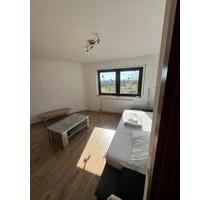 1 Zimmer in 2er WG Wohnung - 500,00 EUR Kaltmiete, ca.  17,00 m² in Karlsruhe (PLZ: 76149) Neureut
