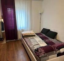 möbliertes WG Zimmer* mit Garten* mit anmeldung - Hannover Misburg-Anderten