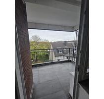 Wohnung Essen 80 qm - 1.250,00&nbsp;EUR Kaltmiete, ca.&nbsp; 80,00&nbsp;m&sup2; in Essen (PLZ: 45329) Stadtbezirk V