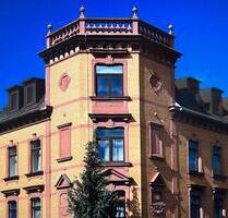 4 -Raumwohnung in stilvoll renovierter Villa - Eisenberg