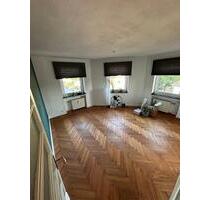 Wunderschöne 3 Zimmer Altbauwohnung in Rhein- und Schlossparknähe - Düsseldorf Stadtbezirk 9