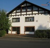 Sonnige EG-Wohnung mit Schlossblick in Steinau – großzügig, gepflegt und ideal für 1–2 Personen - Steinau an der Straße