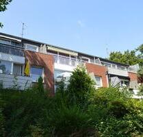Grünes Schnelsen - Schöne 3 Zimmer Wohnung mit großem Dachbalkon, 2 Pkw-Stellplätze inkl. - Hamburg