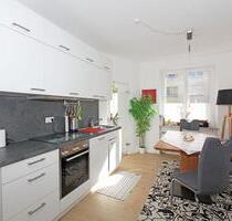 Ideal für Business-WG, Expatriates! Möblierte 2,5-Zimmer-Wohnung in Freimann - München Schwabing-Freimann