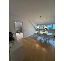 Helle, großzügige Wohnung mit Ausblick am Stuttgarter Killesberg