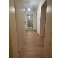 ERSTBEZUG: Kernsanierte, zentrale gelegene 3-Zimmer-Wohnung - perfekt für Paare oder WGs - Bayreuth City