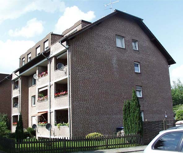 2,5-Zimmer in Dinslaken-Averbruch mit Balkon und Aufzug