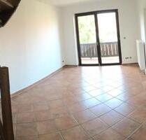 4 Zimmer Wohnung in Quenstedt - 810,00 EUR Kaltmiete, in Arnstein (PLZ: 06456)