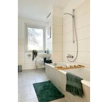 Sanierte 2-Zi.-Wohnung mit Einbauküche und Südbalkon - Bützow