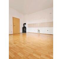 1,5 Zimmer*Muldenblick*Kamin*Stellplatz*Küche - Colditz
