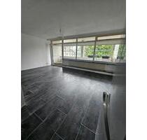Wohnung mit Loggia Balkon, Barmen Zentrum - Wuppertal