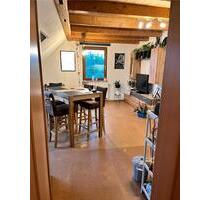 möbellierte Dachgeschosswohnung - Wallerstein
