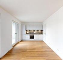 Großzügige 4-Zimmer-Wohnung inkl. EBK - Ludwigshafen am Rhein Parkinsel