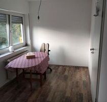 WG Wohnung - 650,00 EUR Kaltmiete, ca.  80,00 m² in Leverkusen (PLZ: 51379) Opladen