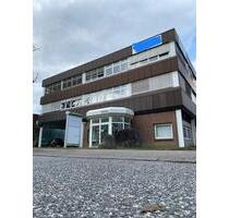 BürogebäudeHalle 2.200qm in Ahrensburg zu vermieten - Hoisdorf