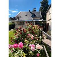 Nostalgisches freistehendes Einfamilienhaus mit großem Garten - Freiberg