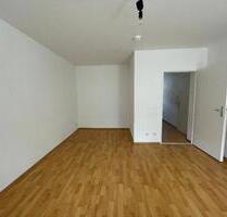 1 Großzimmerwohnung in Erlangen zur Miete