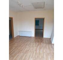 4 Zimmer Wohnung ab Sofort - 700,00 EUR Kaltmiete, ca.  92,00 m² in Helmstedt (PLZ: 38350)