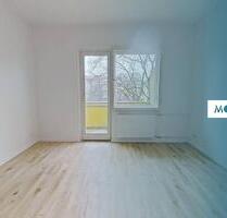 Sanierte 2,5-Zimmer-Altbauwohnung mit BALKON und EBK in Steglitz - Berlin Steglitz-Zehlendorf