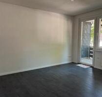 2 Zi. Wohnung mit Balkon , Erdgeschoss, Duisburg Neudorf, Wildstr