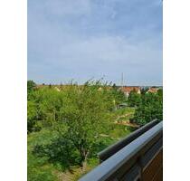 Jetzt in Ihre sanierte Wohnung mit Blick über die Stadt - Magdeburg Ottersleben