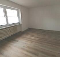 Ruhige Wohnung mit Balkon - 675,00 EUR Kaltmiete, ca.  91,00 m² in Osann-Monzel (PLZ: 54518)