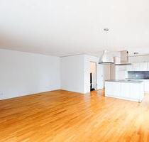 Große 4-Zimmerwohnung in urbaner Lage - Frankfurt am Main Gallus