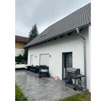 Einfamilienhaus Nachmieter - 2.500,00 EUR Kaltmiete, ca.  123,00 m² in Schönefeld (PLZ: 12529)