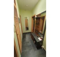 2-Raum-Wohnung Dachgeschoss Teilmöbliert - Teutschenthal