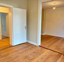 Altbauwohnung in HAW-Nähe mit Balkon - Kiel Neumühlen-Dietrichsdorf