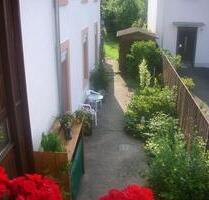 Hübsche kleine Wohnung in Trier-Süd, 2 Zimmer, Küche, 33qm - Osburg