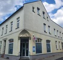 !RESERVIERT! Modernisierte 3,5-Raum-Altbauwohnung im Herzen von Staßfurt