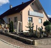 Großzügige 3-Zimmer Wohnung - 1.130,00 EUR Kaltmiete, ca.  140,00 m² in Polsingen (PLZ: 91805)