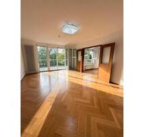 Tolle 3-Zimmer-Wohnung in Frankfurt-Ginnheim! Neu gestrichen! - Frankfurt am Main