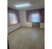 Drei Zimmer wohnung - 750,00 EUR Kaltmiete, in Deggingen (PLZ: 73326)